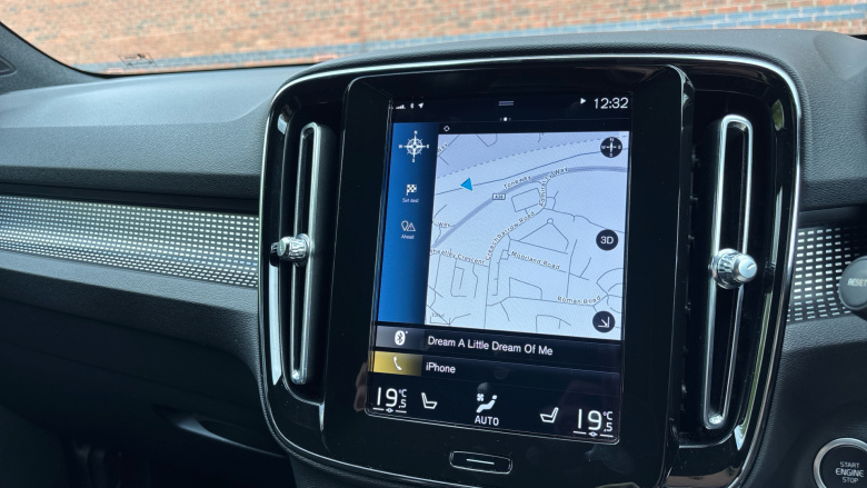 Volvo Xc40 1.5 T3 [163] R DESIGN Pro 5dr Geartronic Petrol Estate